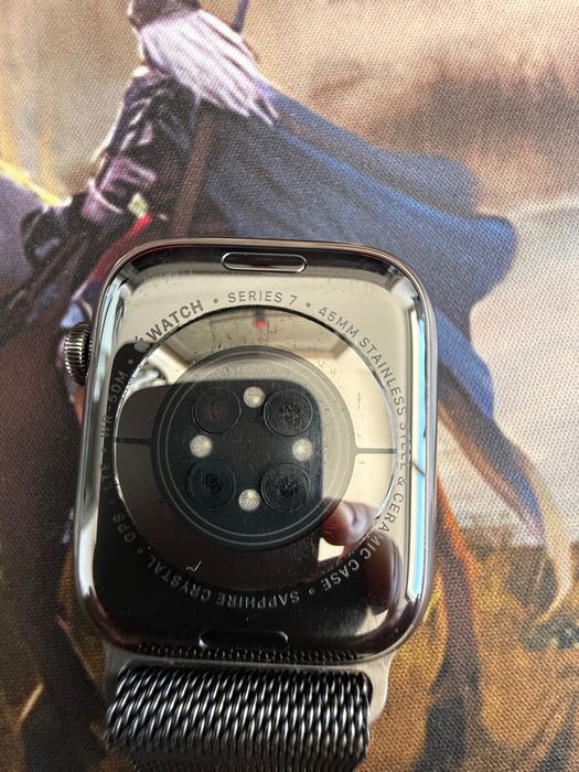 Apple Watch Series 7 - 45mm - Stainless steel - Black