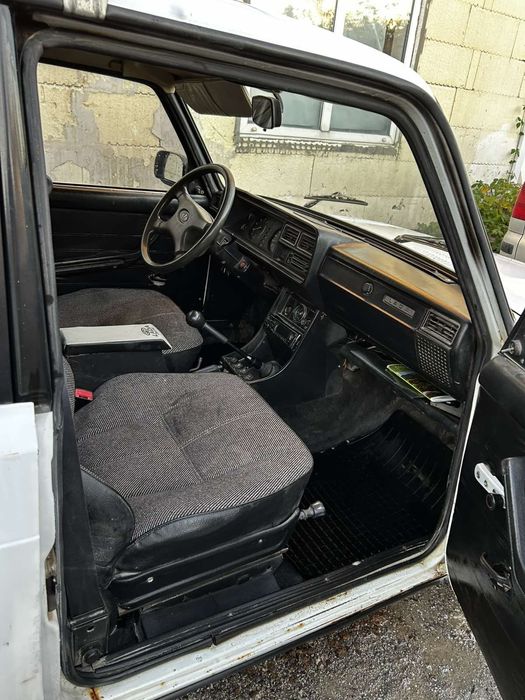 ваз 21043 біла 2002