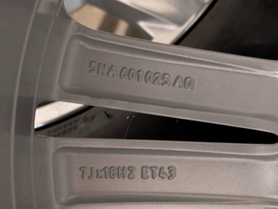 Alufelgi Koła VW Tiguan II 18 cali 5NA 8mm Sebring 5x112