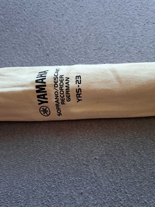 Flet  firmy YAMAHA -  soprano/descand recorder YRS-23