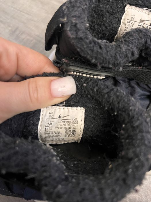 Зимові nike чорні