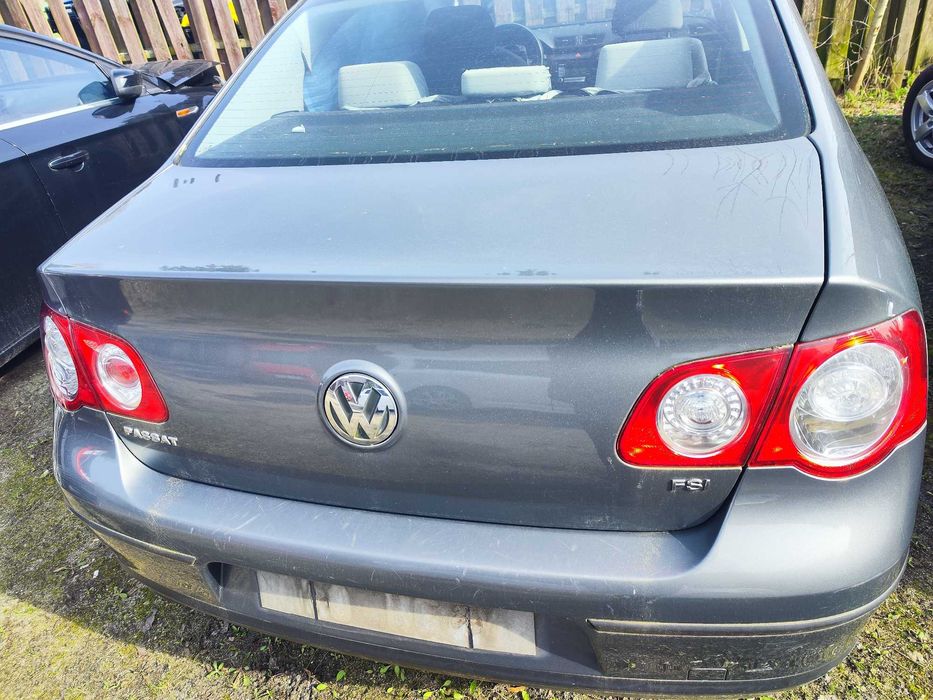 Vw Passat B6 Sedan Klapa Bagażnika LA7T