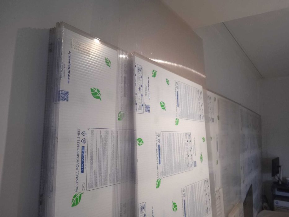 Poliwęglan komorowy 10 mm bezbarwny, 2.1×5 m, UV