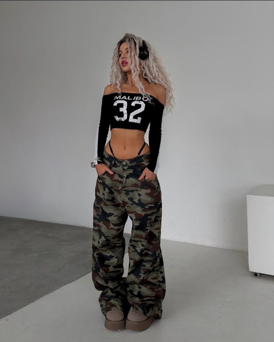 Джинси оверсайз камуфляжні