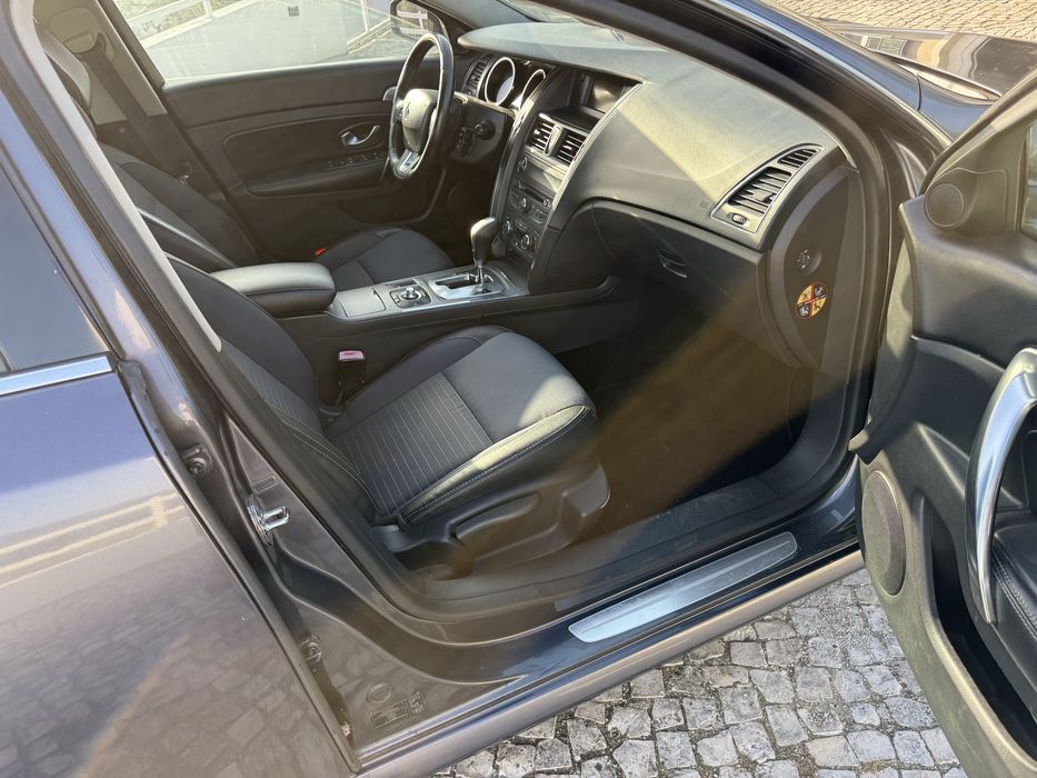 Renault Latitude 2.0 DCi Privilege