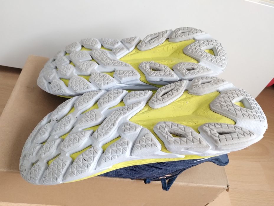 Buty damskie do biegania 37 1/3 Hoka Clifton Edge One One