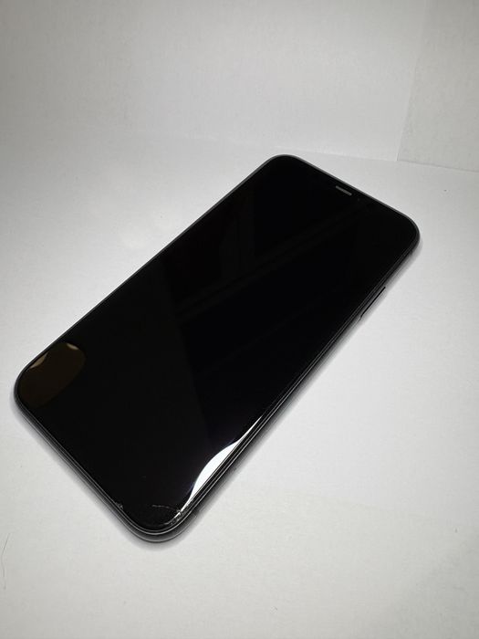 IPhone 11, Black, 64GB