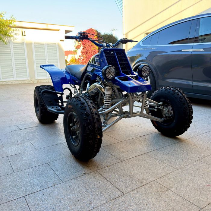 Yamaha Banshee YFZ350 restaurada