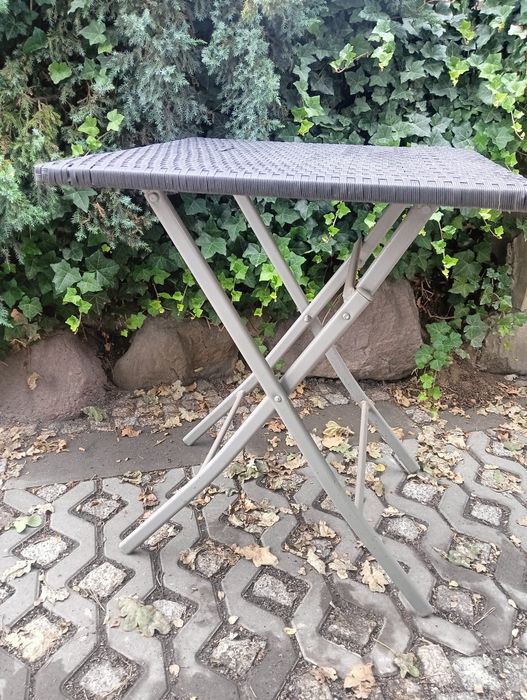 Stolik na balkon, taras.