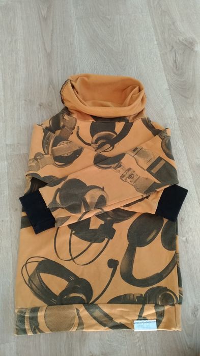 Bluza cienka z kapturem r.98 miodowa