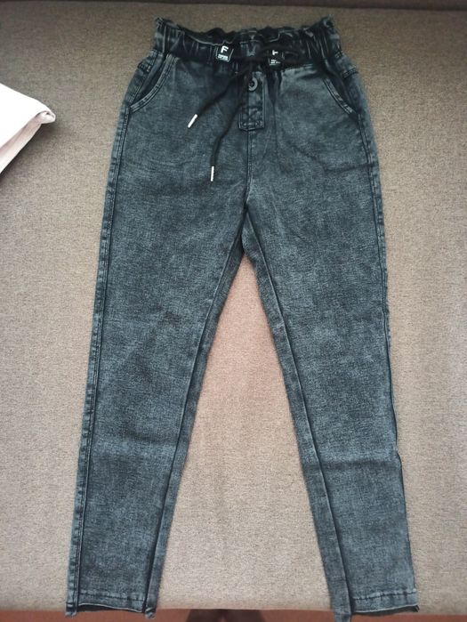 Джинсы для девочеки