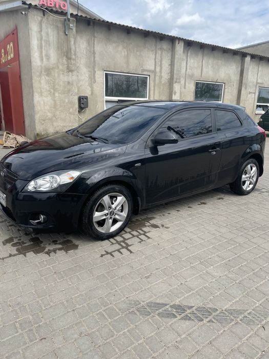 Продам авто Kia Seed