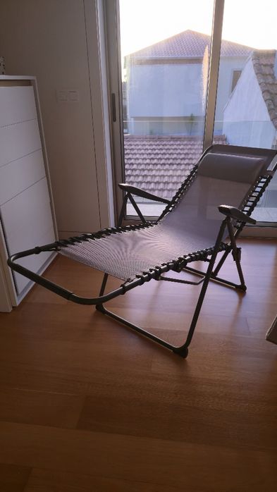 Cadeirão relax ULFBORG areia escuro