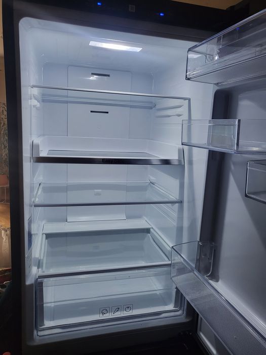 Lodówka zamrażarką Samsung