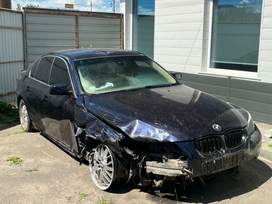 BMW 5 Series 2003