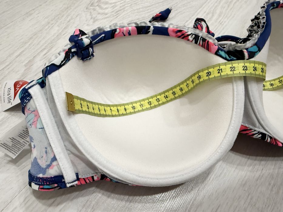 Jette góra od bikini granatowa w kwiaty 36E