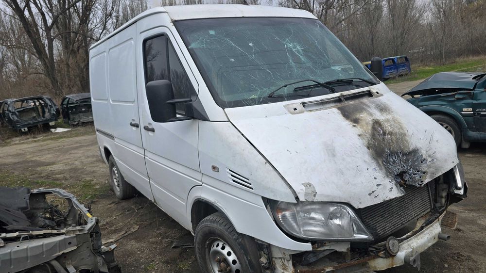 двигатель разборка двигателя Mercedes Sprinter дизель