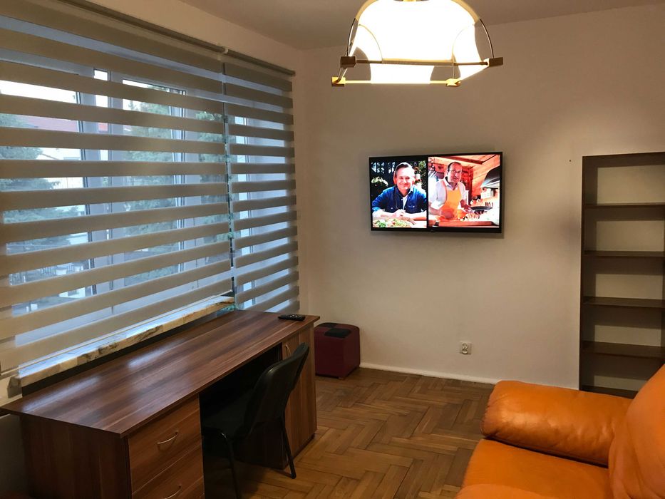 Smart TV LG 49UM7100; TCL 55P615X1 - jak nowy !!