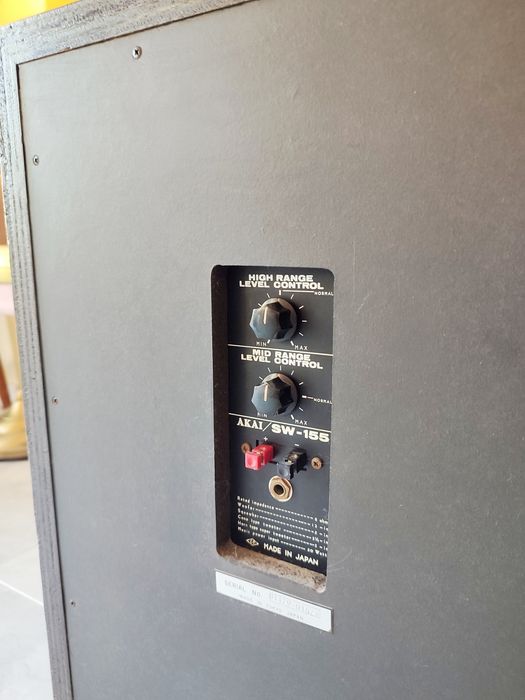 Akai SW-155 Colunas Hi-Fi Vintage Muito Estimadas!