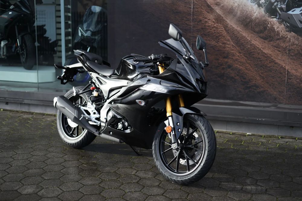 Yamaha YZF  R-125
