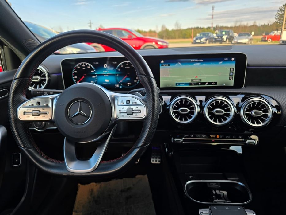 Mercedes A250e 1.4B Hybryda! Niski przebieg!