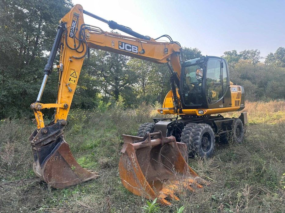 Roboty ziemne/ kruszywa/transport/droga/kamień/czteroośka/koparka