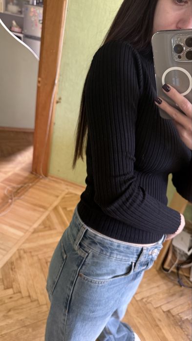 Чорна кофта зара С