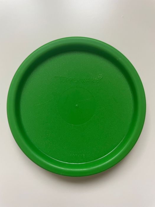 Pudełka Tupperware