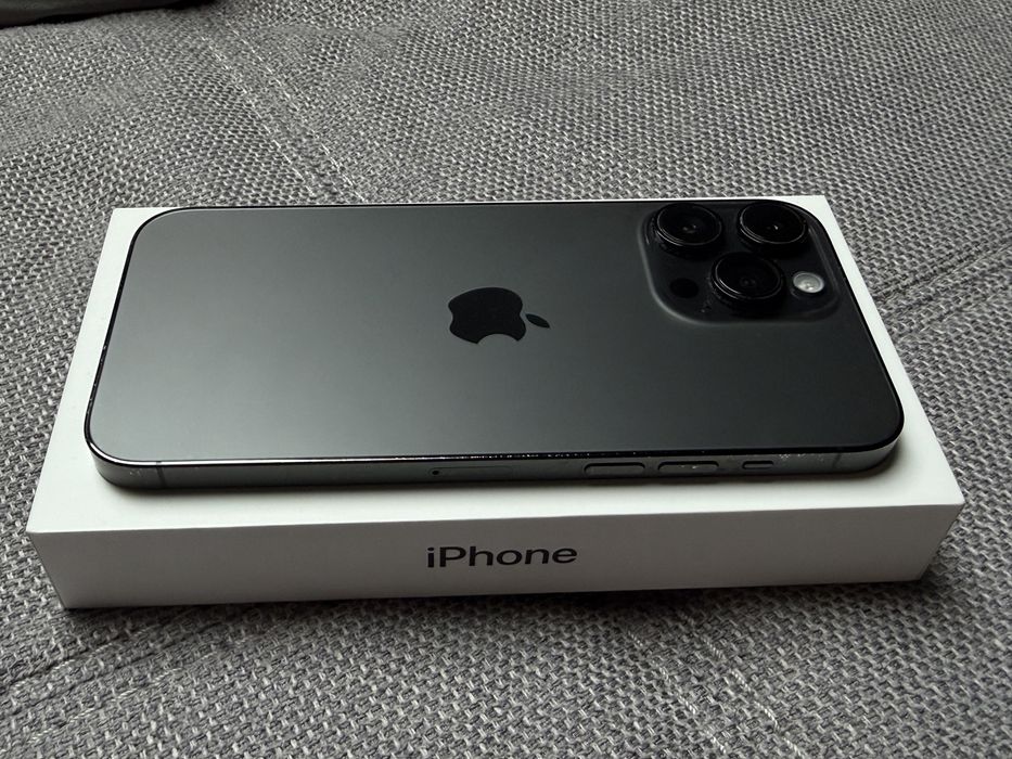 Sprzedam iPhone 14 pro max!