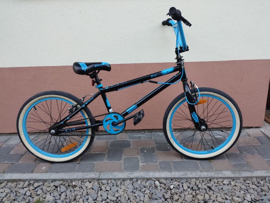 BMX.   Tubou gravity 1.0