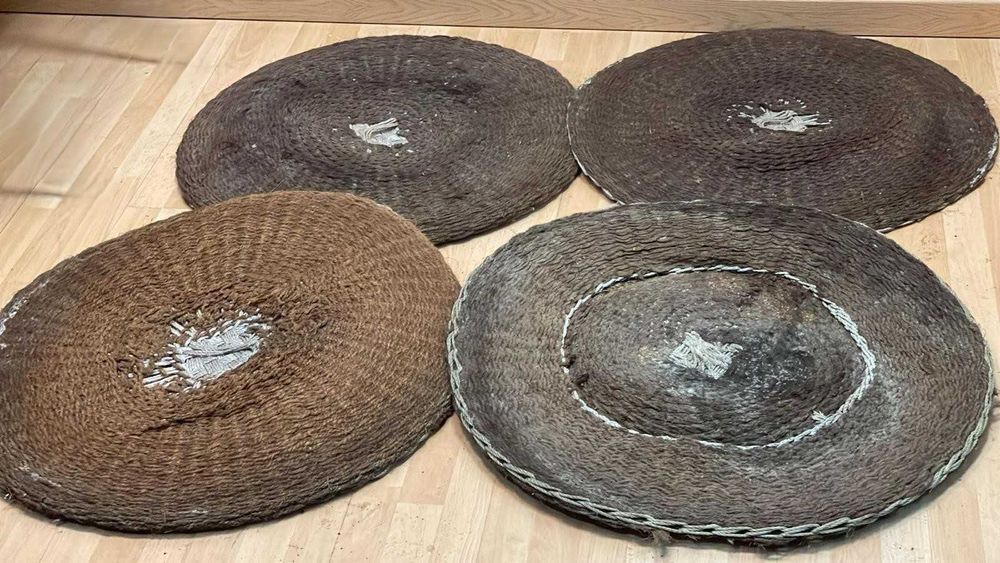 Seiras ou Capachos de antigo lagar de Azeite, restam 200 unidades