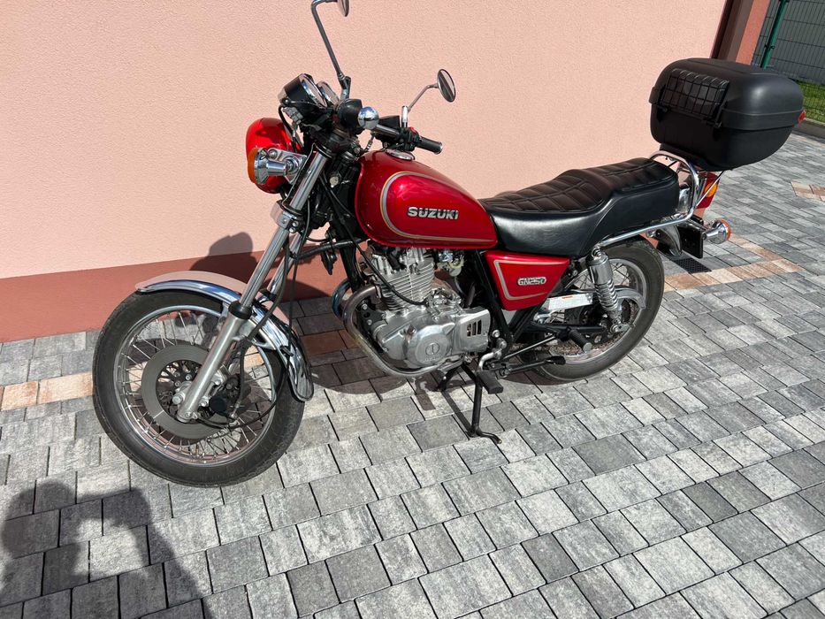Suzuki