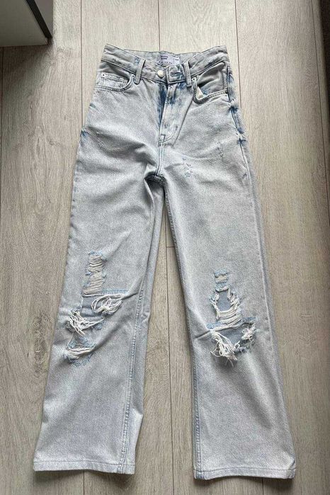 Джинсы летние Bershka