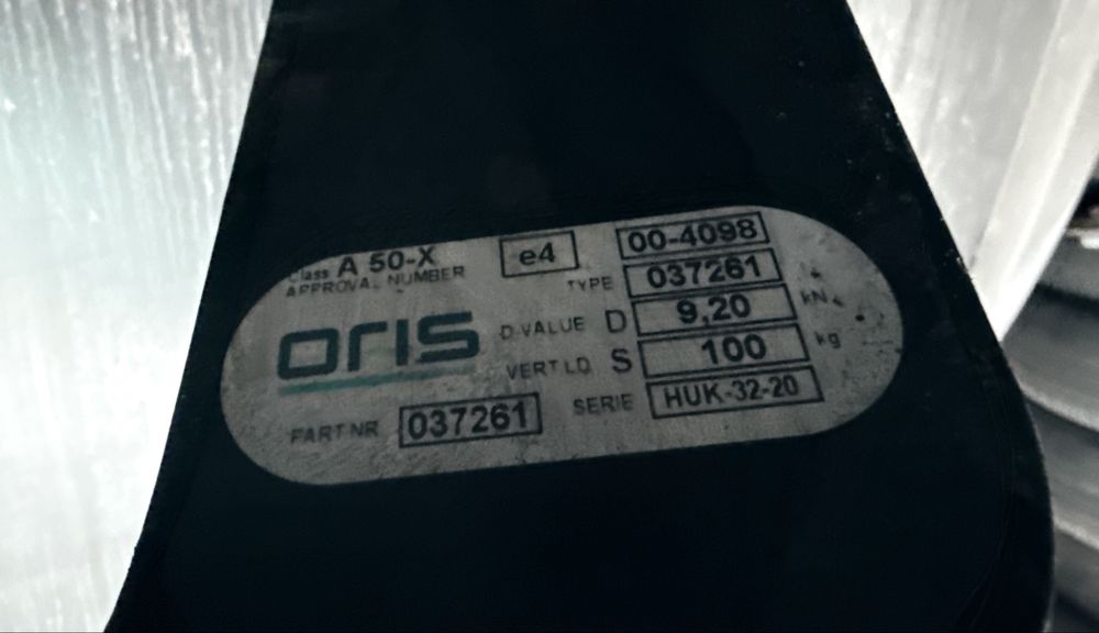 Фаркоп golf plus oris