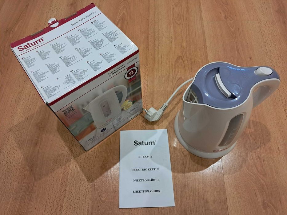 Электрочайник Сатурн Saturn