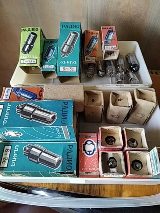 Лампы телевизионные, антенна комнатная,