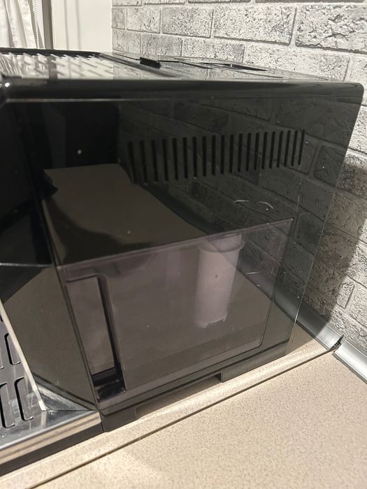 Sprzedam ekspres Delonghi