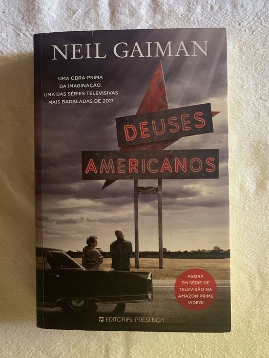 Livro “Deuses Americanos” de Neil Gaiman