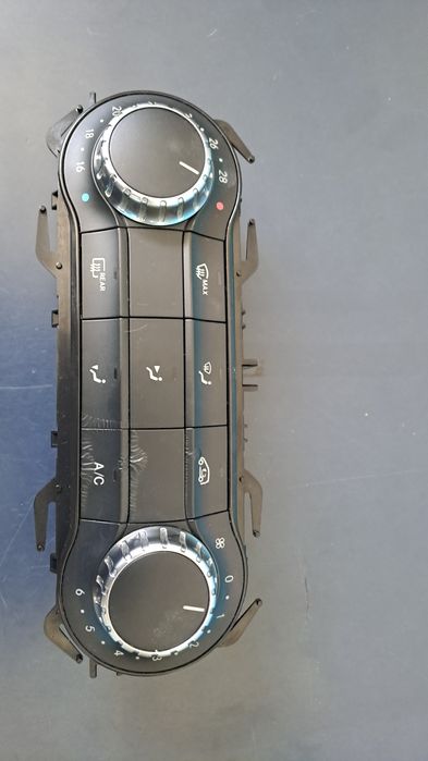 Comando ar condicionado saufagem mercedes class A (W176)