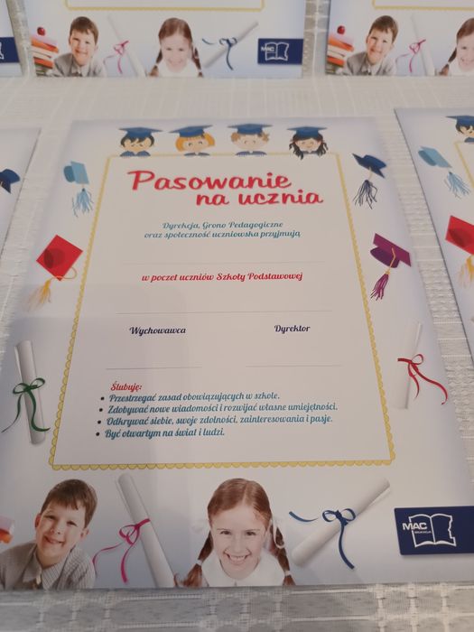 Dyplomy 20szt, na pasowanie uczniów klasy pierwszej, nowe