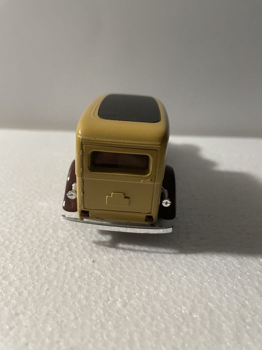 Miniatura antiga da Solido 1:43