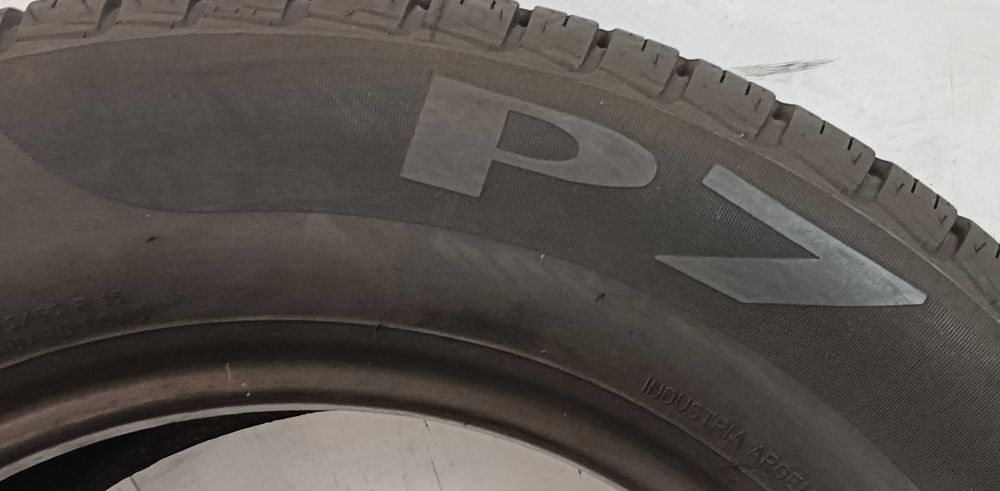 Szt2670M Sztuka 205/60R16 96H GoodYear Efficient Grip