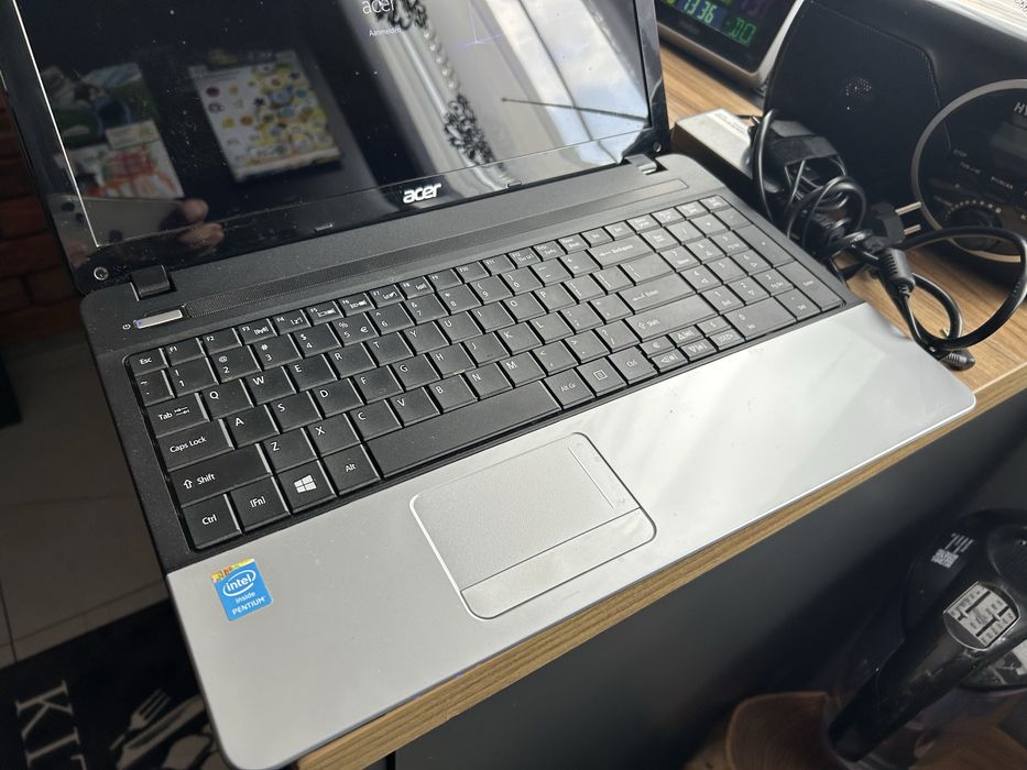 Laptop Acer E1-531 Intel Pentium B960/500GB/4GB Polecam!