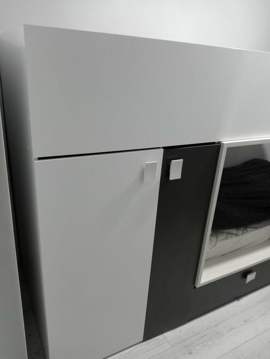 Łóżko piętrowe francuskie Vente-unique