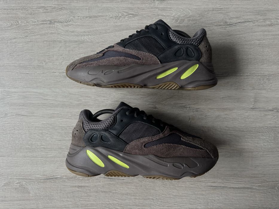 Чоловічі кросівки adidas yeezy boost 700 41 розмір