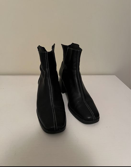 Чоботи ботильони hvoya