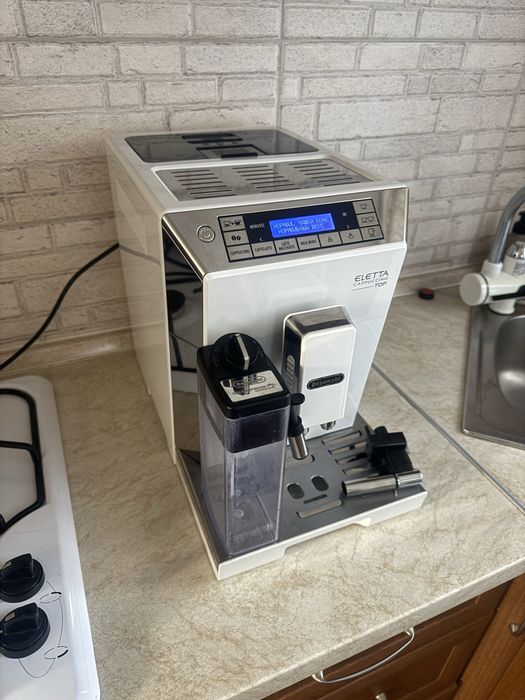 Кавомашина Delonghi Eletta Cappucino TOP ECAM 45.366w