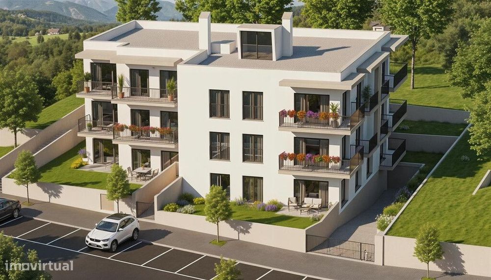 Apartamento T2 com garagem em zona da Mainça