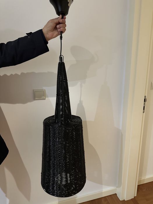 Candeeiro de teto gato preto