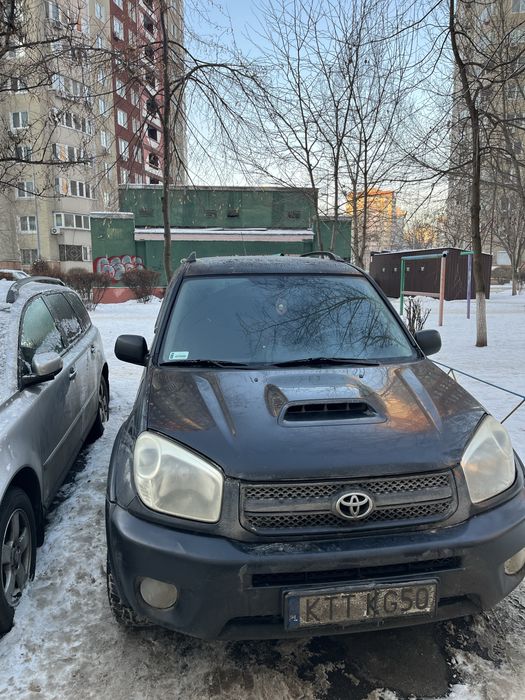 Продаю Toyota RAV4 2004 рік, дизель
